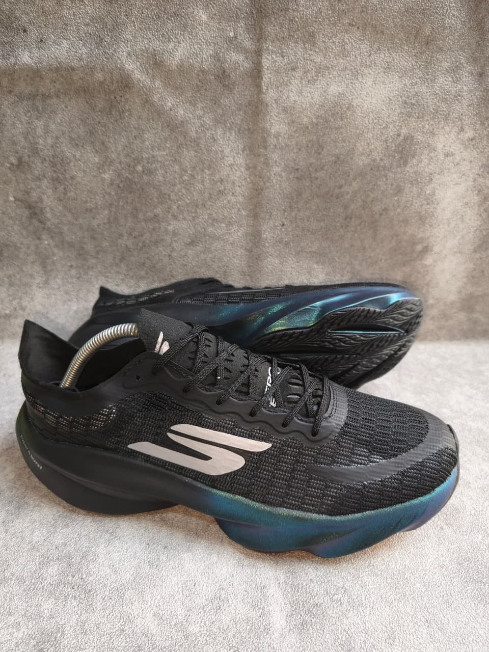 Skechers Aero Burst