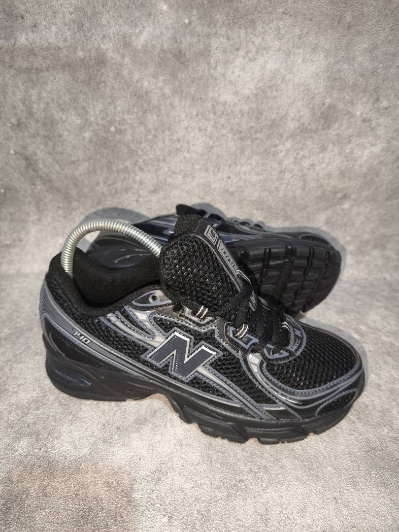 New Balance NB 740