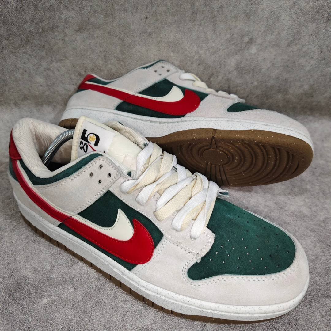Nike Dunk Low SE 