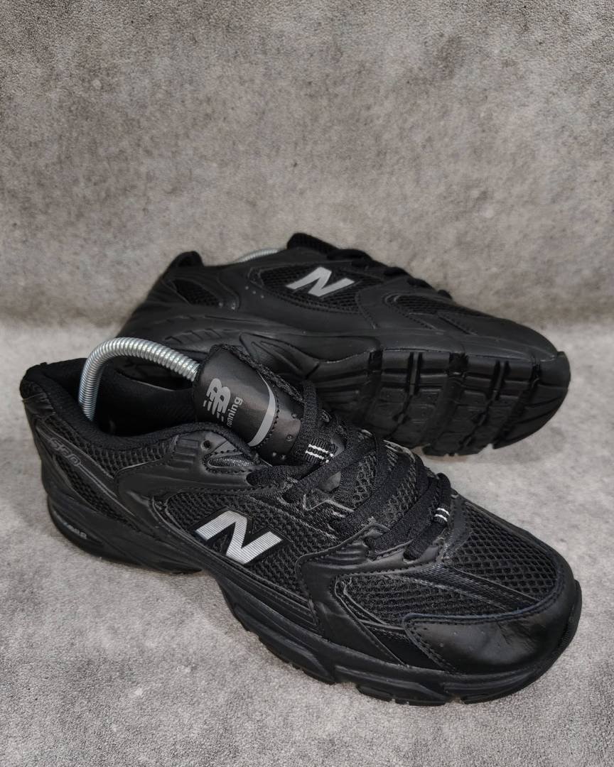 New Balance  NB 530