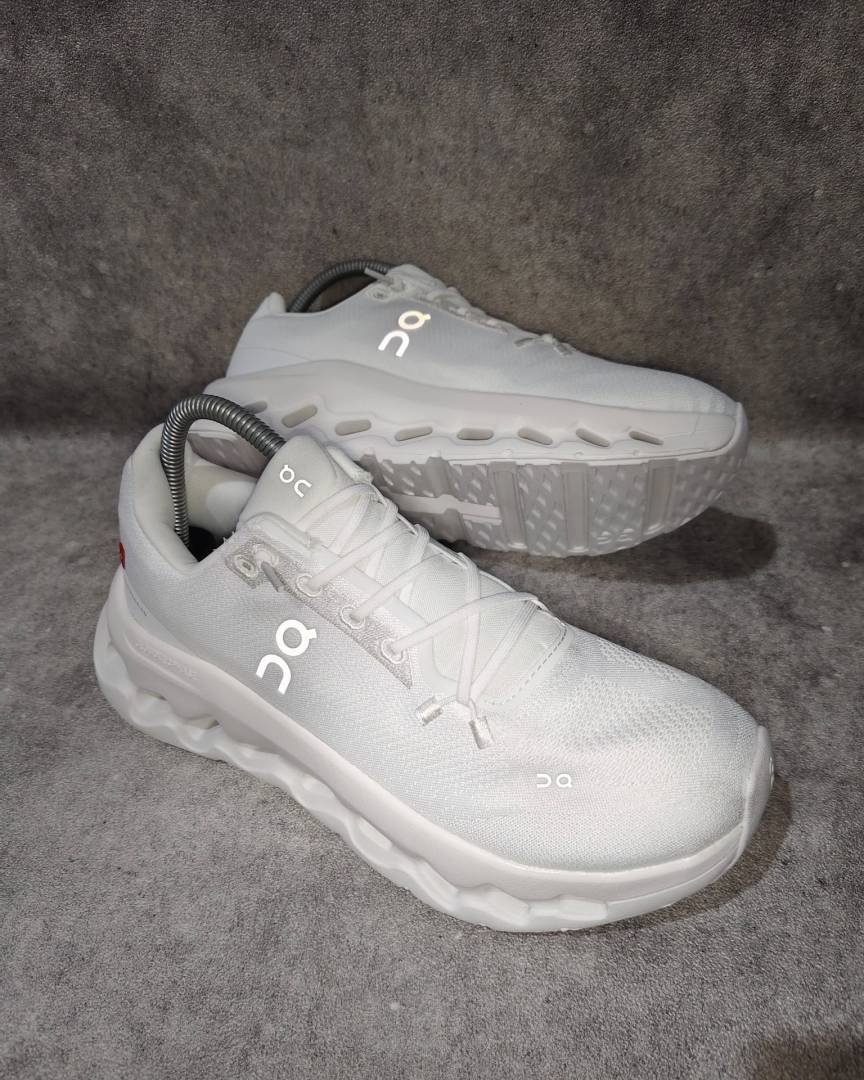 On On Cloudmonster (Colorway: All White)