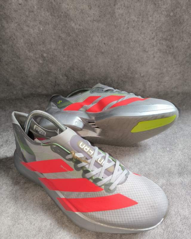 Adidas Adizero Prime X / Prime X 2 Strung (sepatu lari super-shoe dengan bantalan Lightstrike Pro tebal)