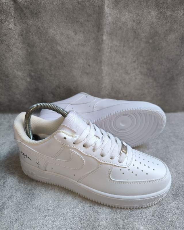 Nike Nike Air Force 1 Low x Travis Scott 