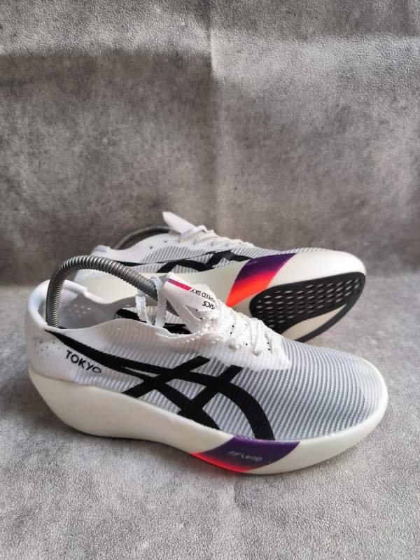 Asics Metaspeed Sky Tokyo 