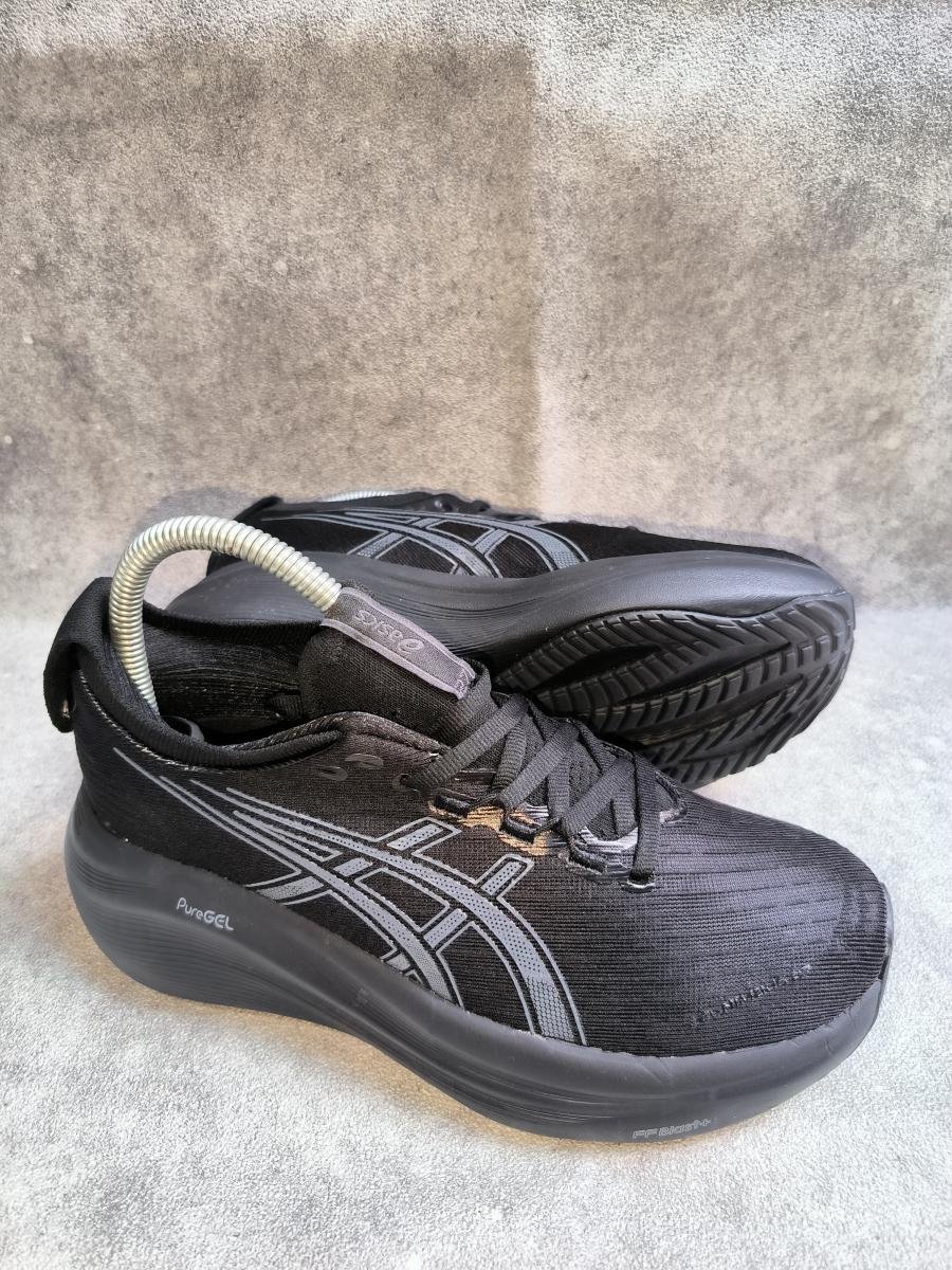 Asics Gel-Nimbus 27 'Black/Graphite Grey colorway'