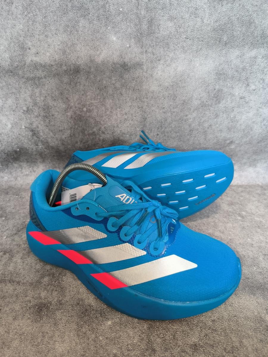 Adidas Adizero EVO SL Woven dalam warna Solar Blue / Silver Metallic / Lucid Red