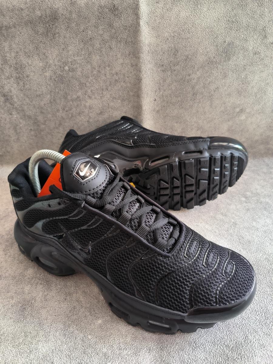 Nike Air Max Plus 'Triple Black'